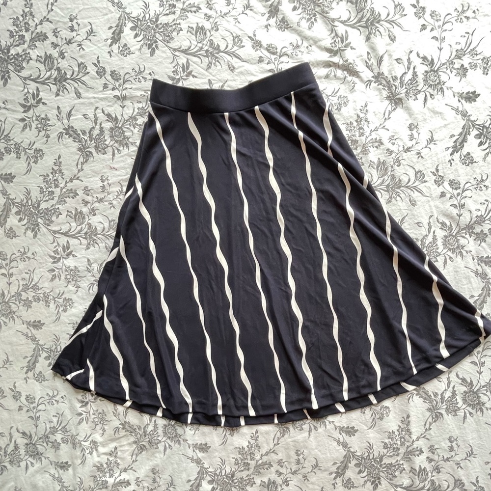 Ann Taylor Patterned Circle Skirt